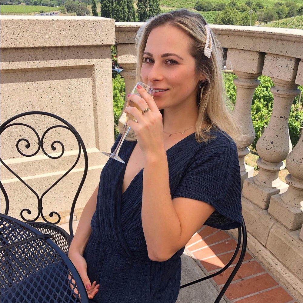 Meet your Posher, Rebecca